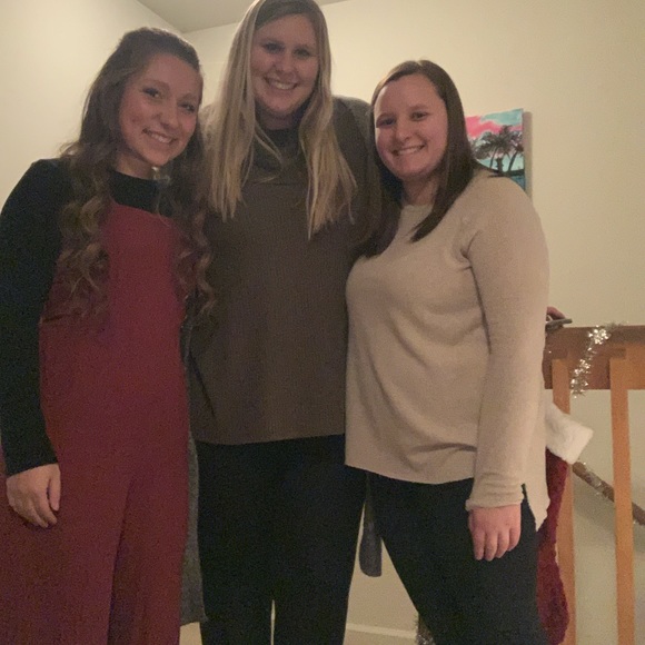 Meet your Posher, Jess - Picture 1 of 1